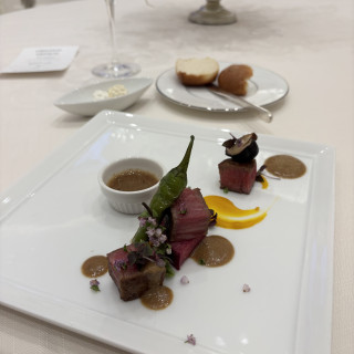 お肉料理は洋風ソースと和風ソースから選べました