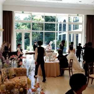 ケーキバイキング中の披露宴会場|758707さんのTHE SEASON'S（ザ・シーズンズ）/テイクアンドギヴ・ニーズウェディングの写真(2579668)