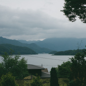 テラスから見える奥河口湖の景色はゲストからも大好評でした|758719さんのwedding norm.の写真(2482360)