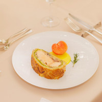 サーモンのお料理。めっちゃボリューミーです。