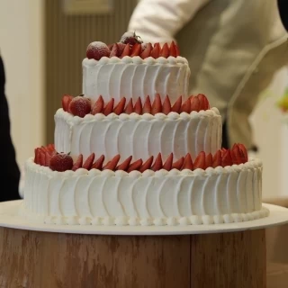 ウェディングケーキ