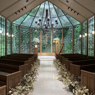 自然を感じれるチャペルです。