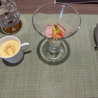 前菜を頂きました。