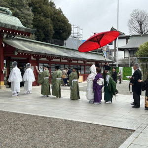 式場へ向かうまでの道|758996さんの大國魂神社 結婚式場の写真(2479565)