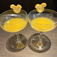 ミッキーのオレンジジュース