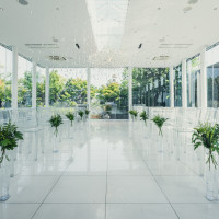 透明感のあるチャペル。