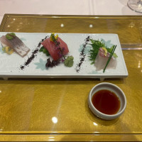 フレンチと和食のフュージョン料理　お造り