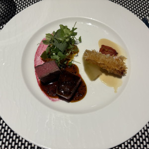 肉料理と魚料理。|759551さんのFUNATSURU KYOTO KAMOGAWA RESORT（登録有形文化財）の写真(2481781)