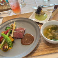 お肉と茶碗蒸しが美味しかったです