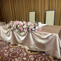 披露宴会場の高砂