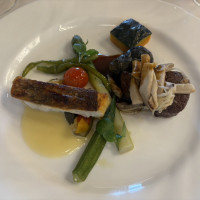 お肉料理と魚料理