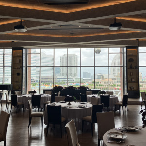 カフェモチーフの披露宴会場|759704さんのノートルダム横浜みなとみらい/FIVESTAR WEDDINGの写真(2487431)