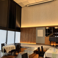 ステージで出し物ができます。