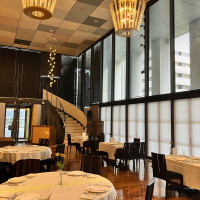 階段からの入場ができるようです。