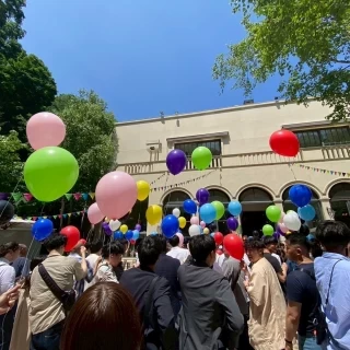 挙式後、バルーンリリース