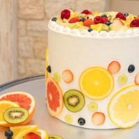 ウェディングケーキ
プラン内の一段ケーキです