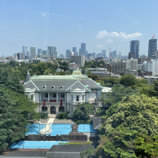 宿泊したさくらタワーからみた貴賓館です