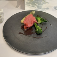 試食の肉料理。柔らかくて美味しかったです。
