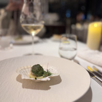 成約特典の、ホテル内レストランでのディナー