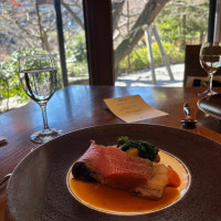 八芳園伝統料理というローストビーフ。