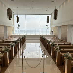 曇りでしたが窓から海が見えて、自然光が明るかったです。|760055さんのTHE SURF OCEAN TERRACE（ザ・サーフ オーシャンテラス）の写真(2484366)