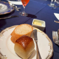 パンも美味しいです。食べ放題のプランもあるそうです