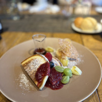 入刀のケーキをパンケーキに変更