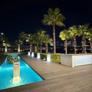 披露宴会場のガーデンの夜