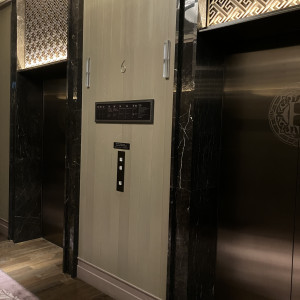 エレベーターも高級感あり|760551さんのオリエンタルホテル 神戸・旧居留地の写真(2529190)