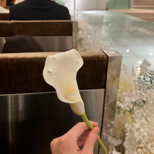 新郎に手渡すお花|760626さんのアルカンシエル luxe mariage 名古屋（アルカンシエルグループ）の写真(2485917)
