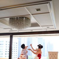 ファーストバイト
大きな窓から皇居が見えます