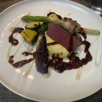 お肉料理