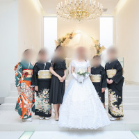 チャペルで新婦親族写真