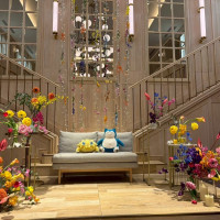 カラフルな披露宴会場