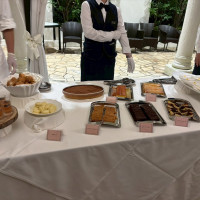 スイーツビュッフェです。女性陣にすごく好評でした。