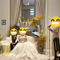 装花は色やイメージを伝えてほぼお任せでしたが最高でした！