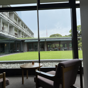 ロビー付近からの景色です。緑豊富でした。|760897さんの国際文化会館（International House of Japan）の写真(2488271)