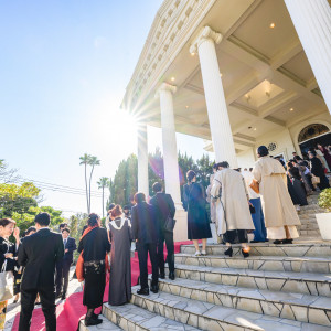 大階段|760977さんのベイサイド迎賓館（鹿児島）/テイクアンドギヴ・ニーズウェディングの写真(2603259)