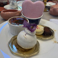 ハートのモナカがかわいいです。