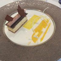 試食会でのケーキです。