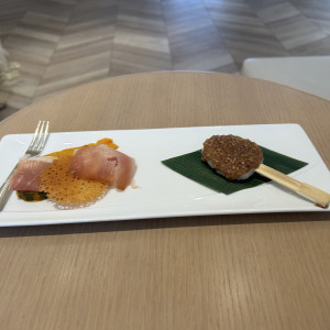 ウェルカムスペースでいただいたお料理で、料理長が優しかったで|761384さんのアニヴェルセル白壁の写真(2489984)