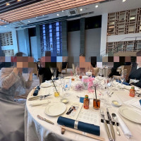 披露宴会場のテーブル写真です。