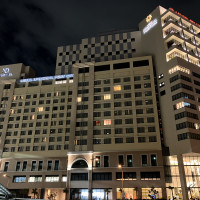 式場夜の外観