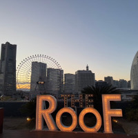 ルーフトップ　みなとみらい側