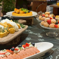 デザートビュッフェ