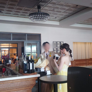 サプライズしてもらった写真もスタッフさんが残してくれました|761717さんのInStyle wedding KYOTO/テイクアンドギヴ・ニーズウェディングの写真(2491761)