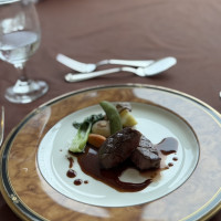お肉は赤みが強かったです。