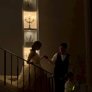 ドレス当て後の入場|761820さんのガーデンヒルズ迎賓館(松本)/テイクアンドギヴ・ニーズウェディングの写真(2608092)