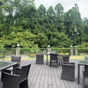 ガーデンの脇？にあるスペースでこちらで食事も出来るみたいです|761863さんのSHOZAN RESORT KYOTO(SHOZANリゾート京都)の写真(2492466)