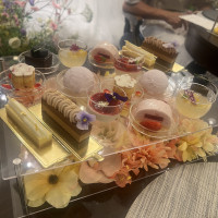 デザートビュッフェ